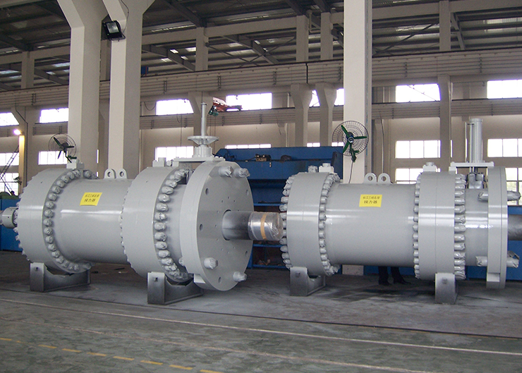 三峽電站水輪機(jī)接力器，單機(jī)容量70萬千瓦